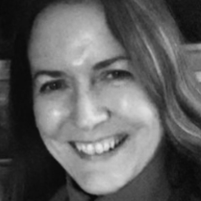 Tessa Rossi headshot